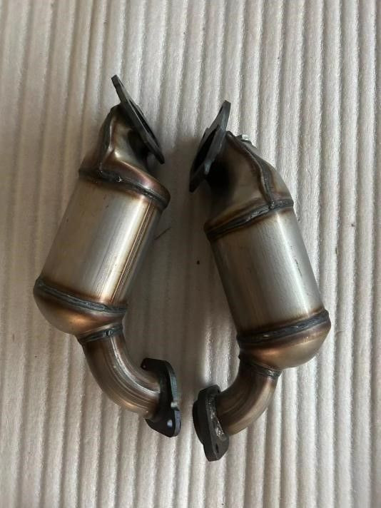 Catalytic Converters For Dodge Grand Garavan/Journey